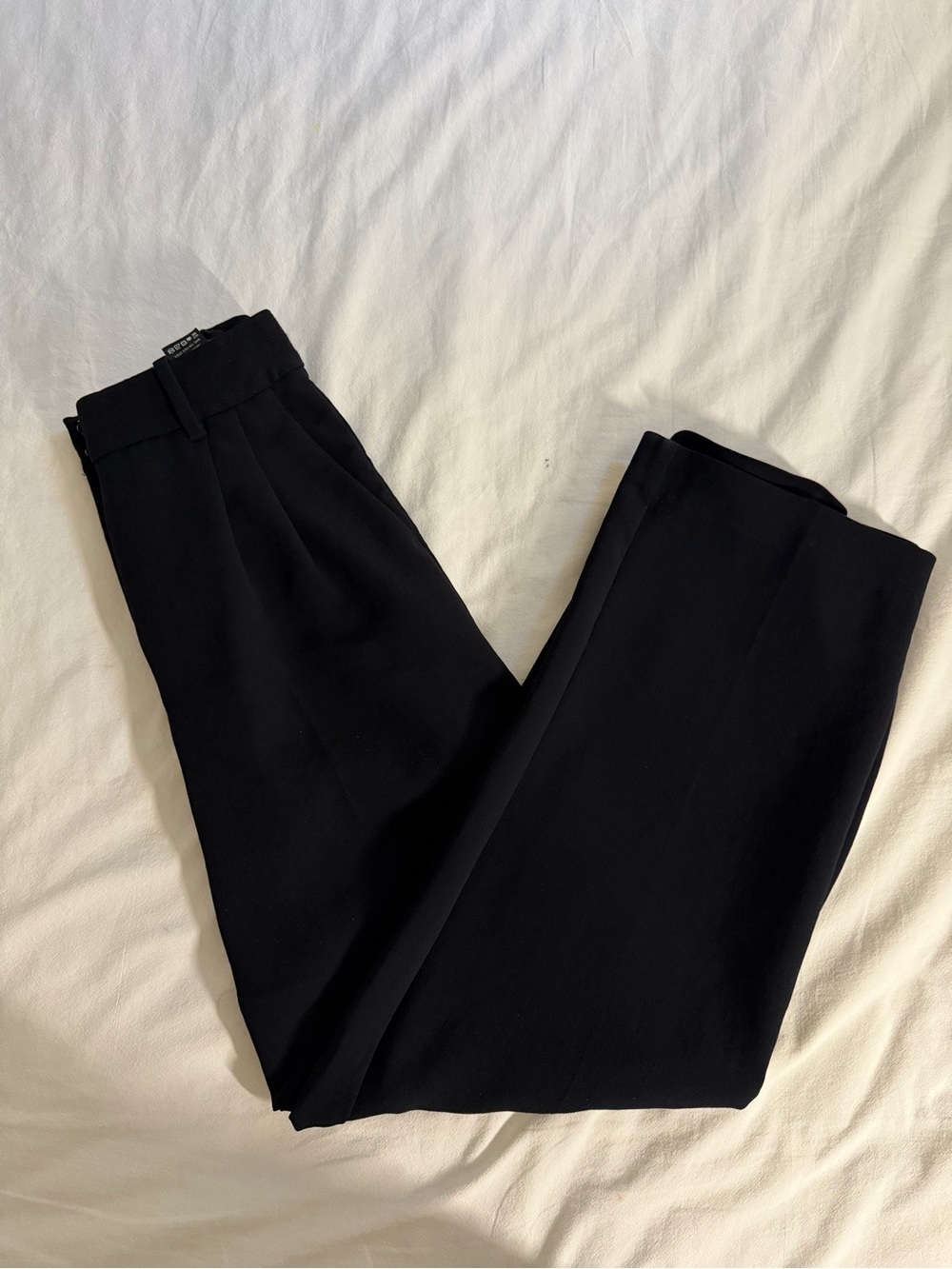 Aritzia The Effortless Pant - Crepette
